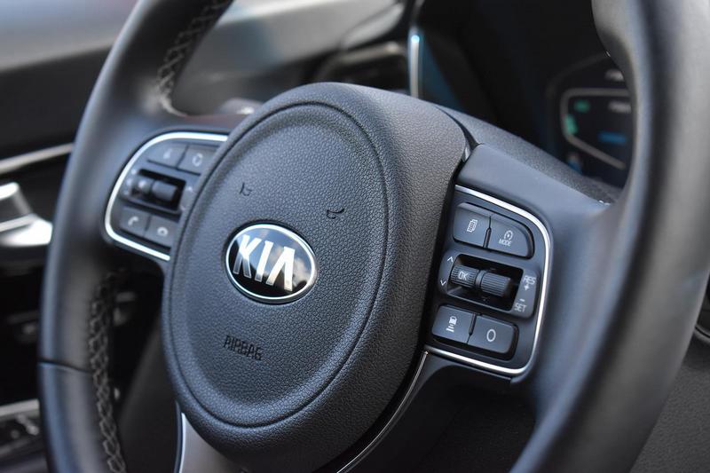 réparer un volant en cuir