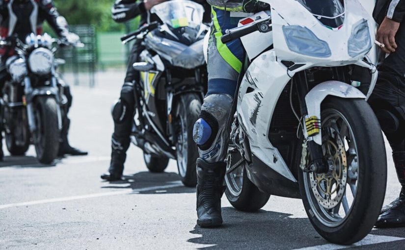 Choisir entre une moto manuelle et une moto automatique : avantages et inconvénients expliqués